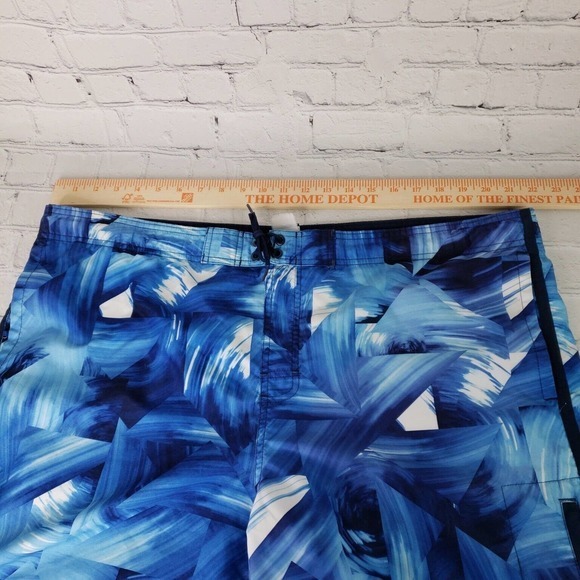 Nike Mens Abstract Blue Volley Swim Trunks XL‎ EUC - Picture 3 of 9